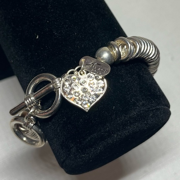 Mary Kay Ash LINKS Silver Heart Charm Bracelet. 2012. Toggle clasp. Two sizes - Picture 2 of 8